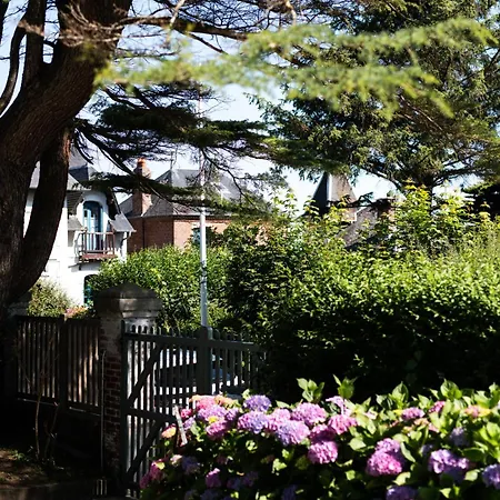 Ma Normandie, Jardin Et Mesnil Val * Criel-sur-Mer